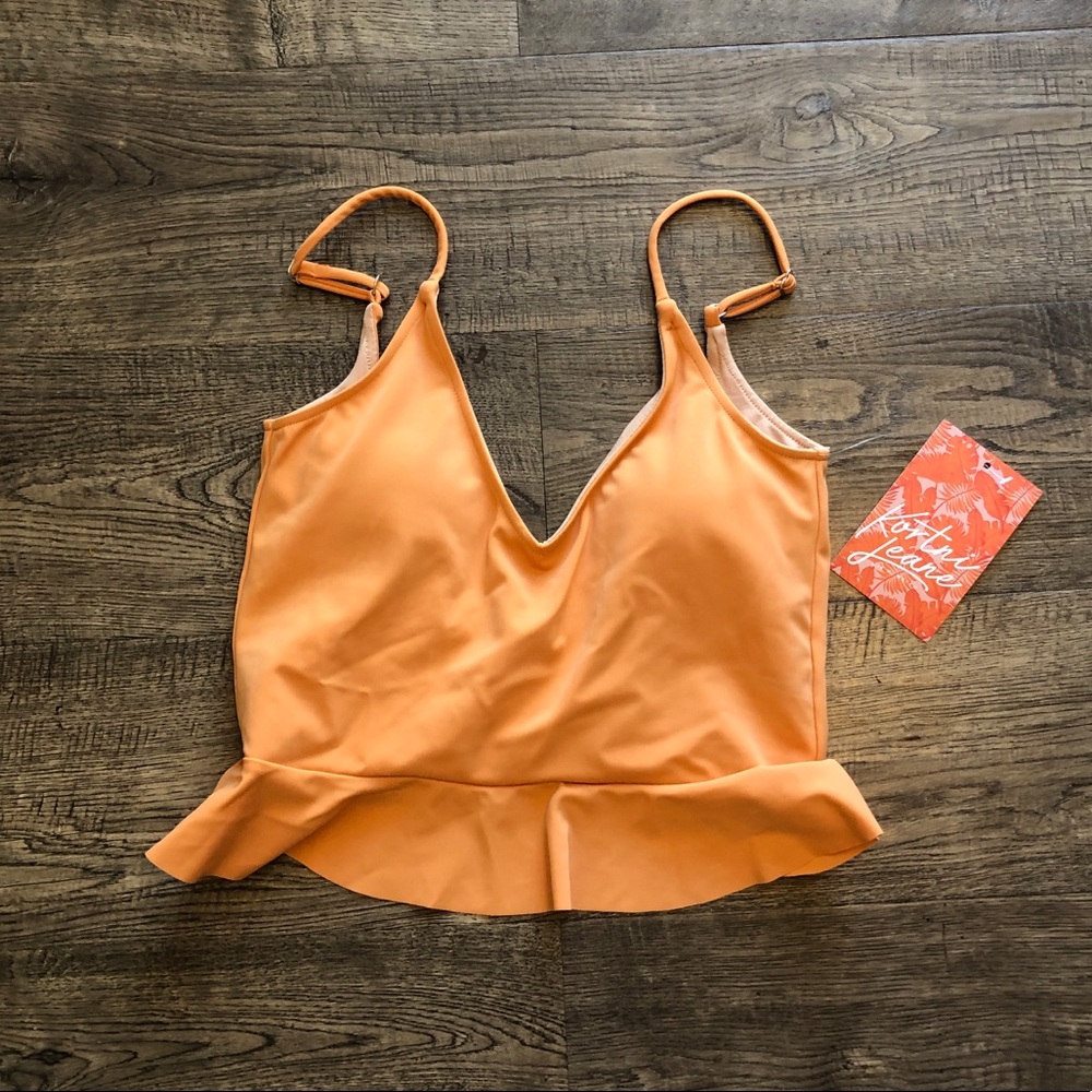 Kortni Jeane scoop back top